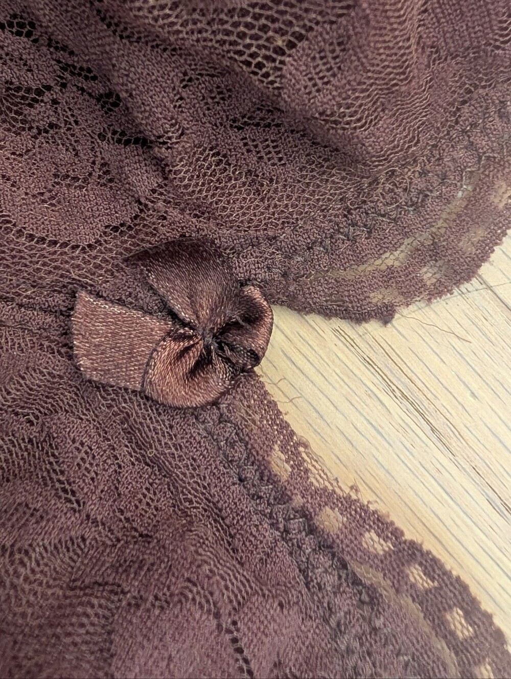 Vintage Inspired Rhonda Shear Brown Lace Wireless Pin-Up Bra - Picture 4 of 4